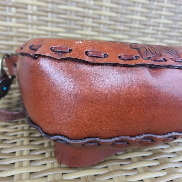 Handcrafted Brown Leather Crossbody Bag Beaded Embossed Humming Bird Design - Picture 13 of 16